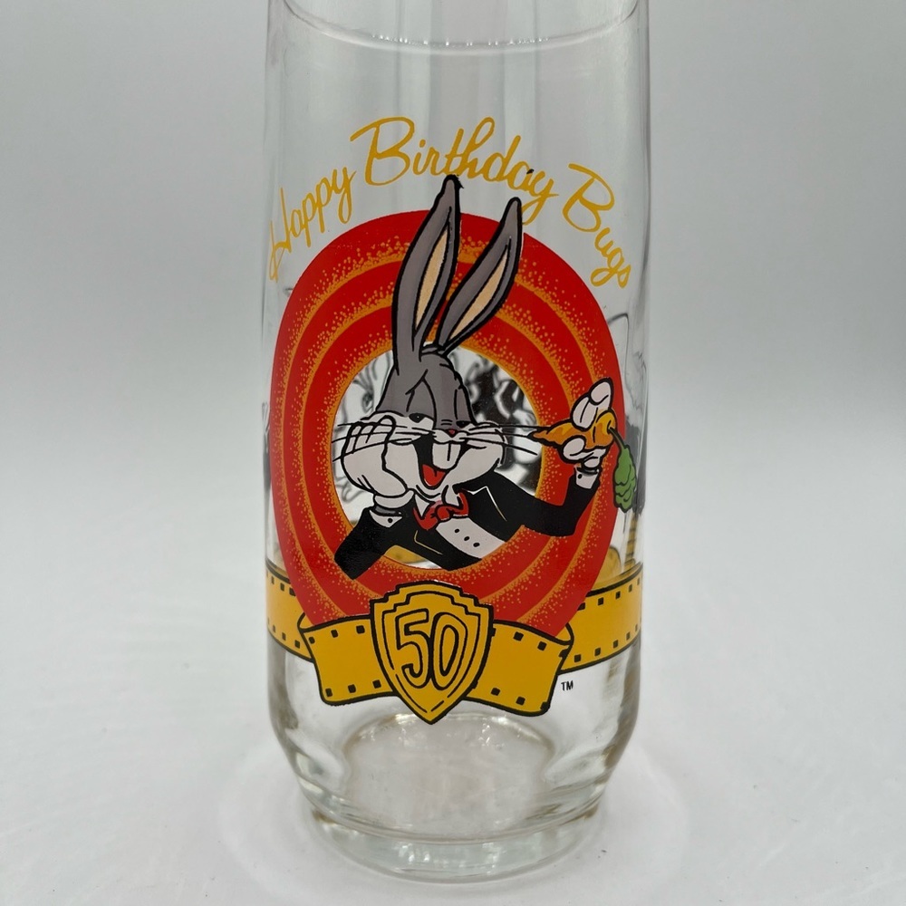 Warner Brothers 1990 “Happy Birthday‎ Bugs” 50 Years Glass
